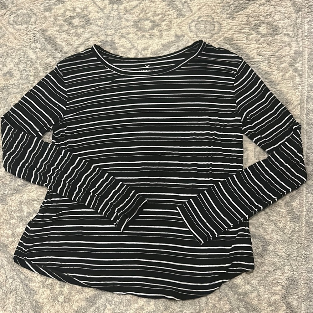 American Eagle Soft & Sexy Tee